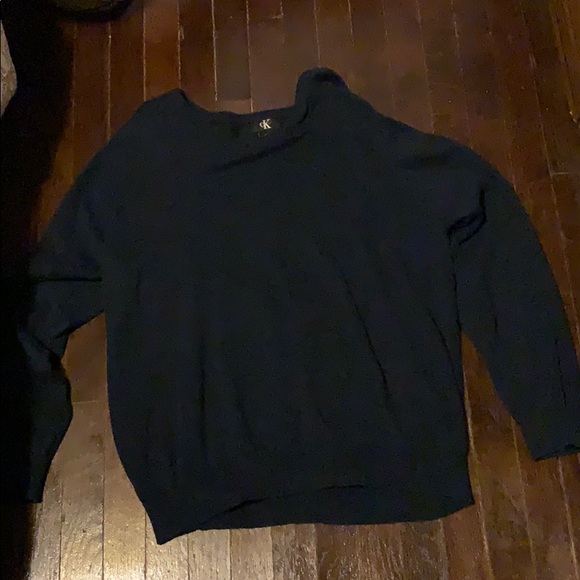 Calvin Klein sweater - Picture 1 of 4